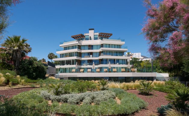 Obra nueva - Apartment - Estepona