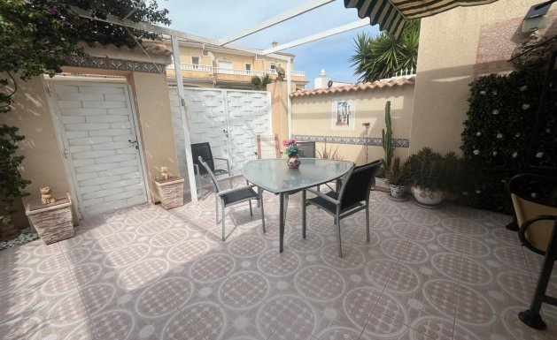 Herverkoop - Chalet - Dona Pepa