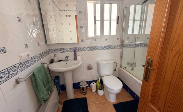 Resale - Semi Detached - El Raso