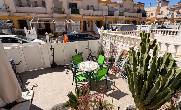 Resale - Semi Detached - El Raso