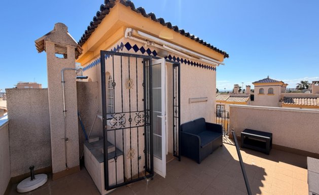 Resale - Semi Detached - El Raso