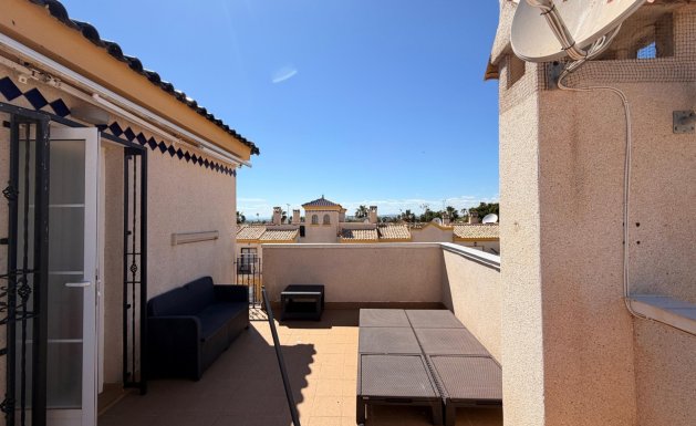 Resale - Semi Detached - El Raso
