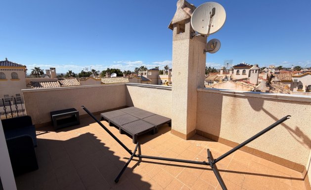 Resale - Semi Detached - El Raso