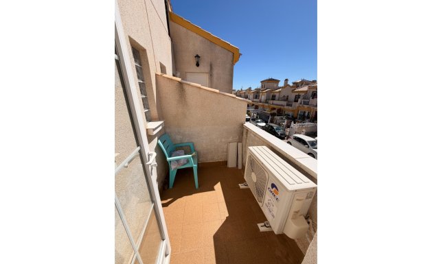 Resale - Semi Detached - El Raso