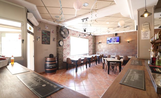 Herverkoop - Reclame - Formentera del Segura - Formentera - Village