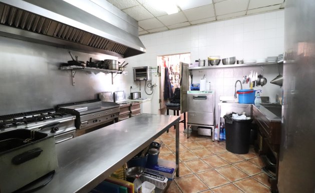 Herverkoop - Reclame - Formentera del Segura - Formentera - Village