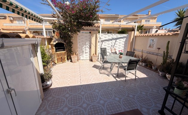 Herverkoop - Chalet - Dona Pepa