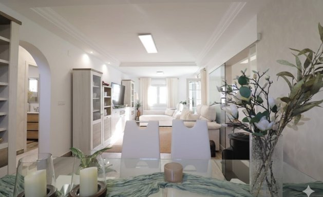 Herverkoop - Detached House / Villa - Orihuela Costa - Villamartin