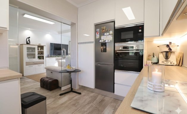 Herverkoop - Detached House / Villa - Orihuela Costa - Villamartin