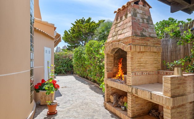 Herverkoop - Villa - Torrevieja - La Mata