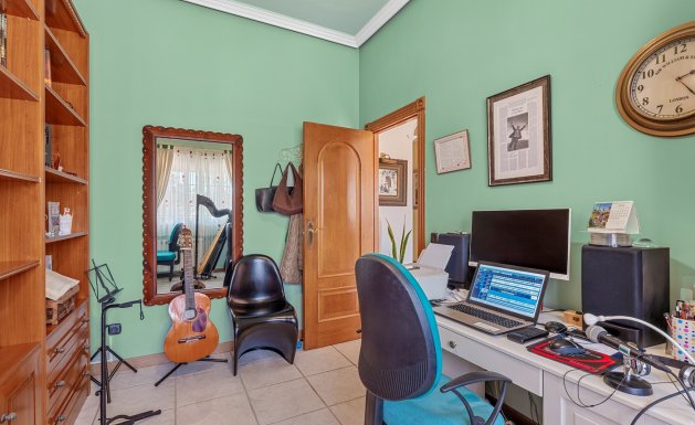 Herverkoop - Villa - Torrevieja - La Mata