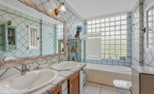 Herverkoop - Villa - Torrevieja - La Mata