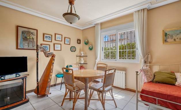 Herverkoop - Villa - Torrevieja - La Mata