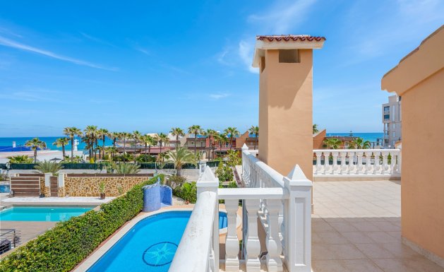 Herverkoop - Villa - Torrevieja - La Mata