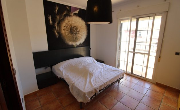 Resale - Semi Detached - Catral - pueblo