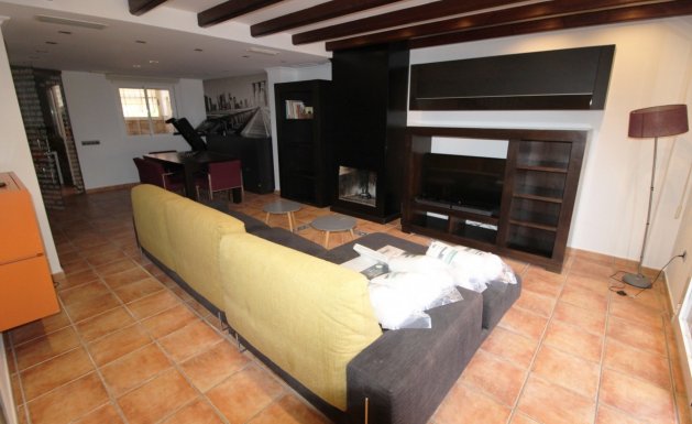 Resale - Semi Detached - Catral - pueblo