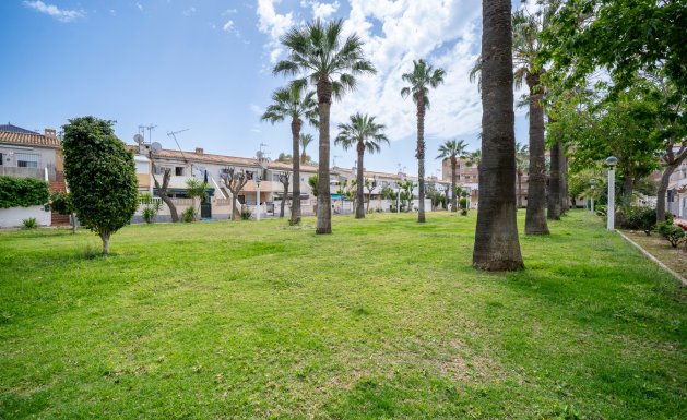 Resale - Apartment - Orihuela Costa - Cabo Roig