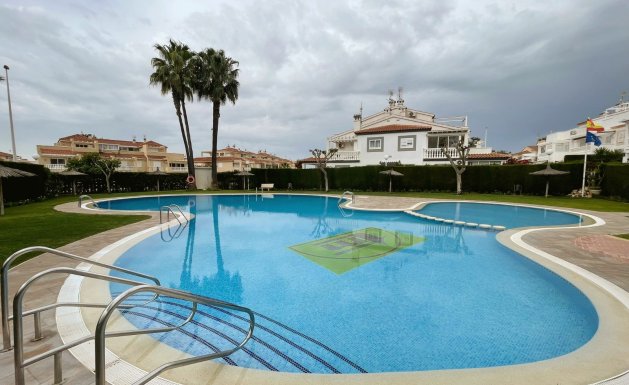 Resale - Apartment - Orihuela Costa - Orihuela costa