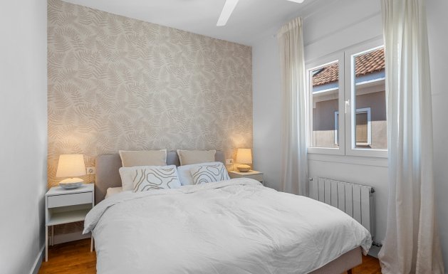Resale - Semi Detached - Alicante - Playa San Juan
