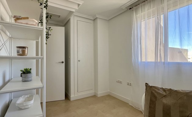 Herverkoop - Apartment - Torrevieja