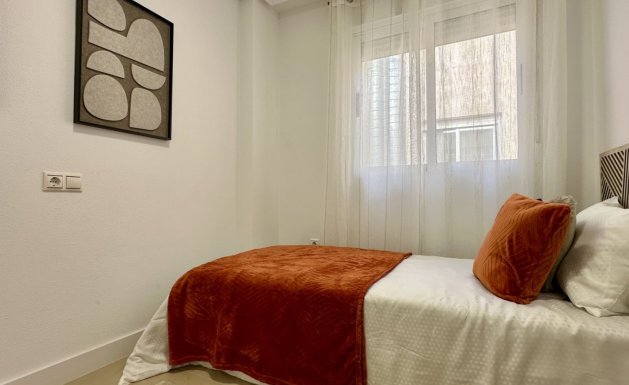 Herverkoop - Apartment - Torrevieja