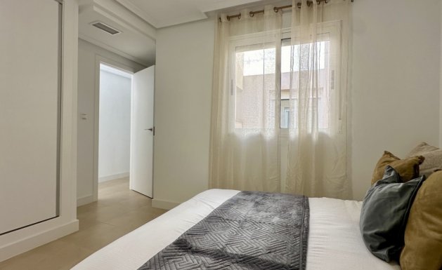 Herverkoop - Apartment - Torrevieja