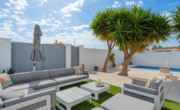 Resale - Detached House / Villa - Ciudad Quesada - Pueblo Bravo