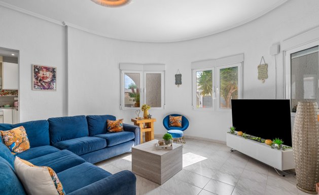 Resale - Detached House / Villa - Ciudad Quesada - Pueblo Bravo
