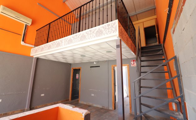 Resale - Commercial (Freehold) - Algorfa - La Finca Golf Resort