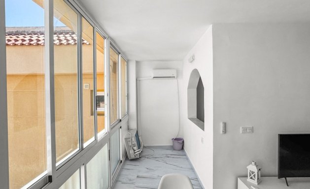 Resale - Apartment - Orihuela Costa - Punta Prima