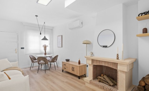 Resale - Detached villa - Orihuela Costa - Villamartín