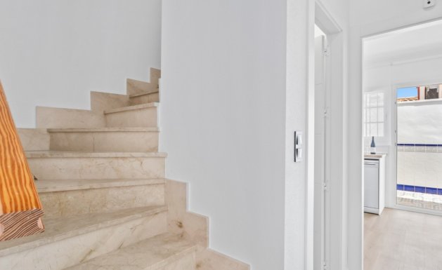 Resale - Detached villa - Orihuela Costa - Villamartín
