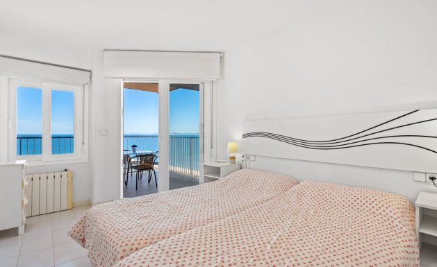 Resale - Apartment - Santa Pola