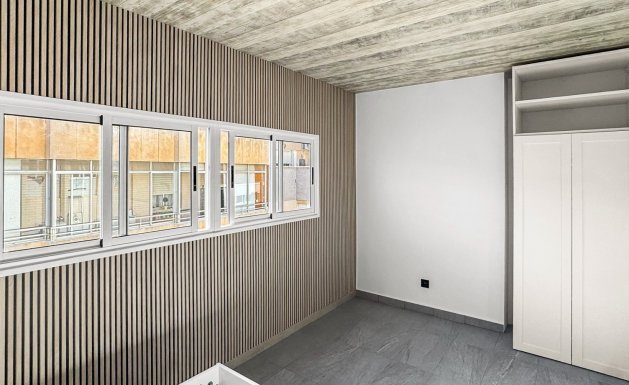 Herverkoop - Apartment - Torrevieja