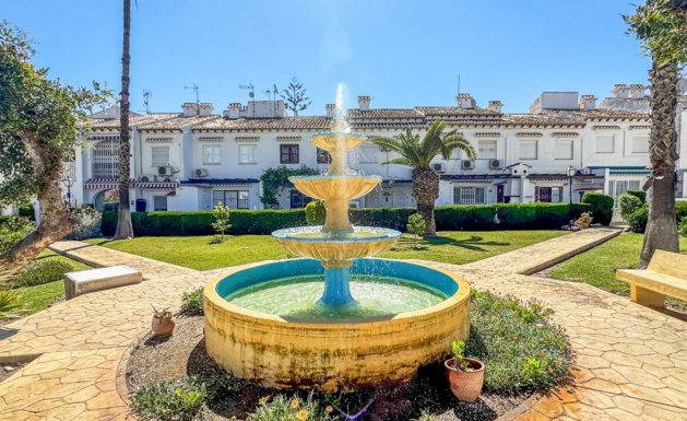 Resale - Chalet - Torrevieja - Los Balcones - Los Altos del Edén