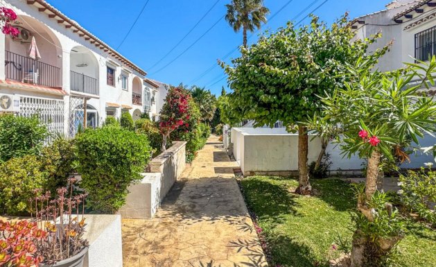 Resale - Chalet - Torrevieja - Los Balcones - Los Altos del Edén