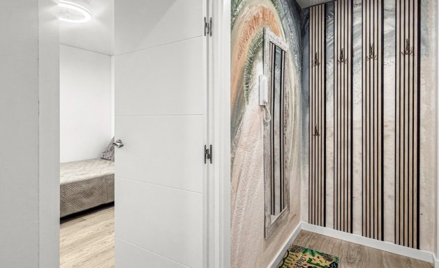 Resale - Apartment - Torrevieja - El Acequión - Los Náufragos