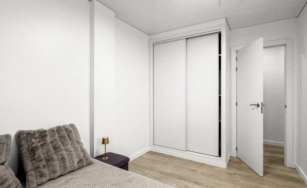 Resale - Apartment - Torrevieja - El Acequión - Los Náufragos