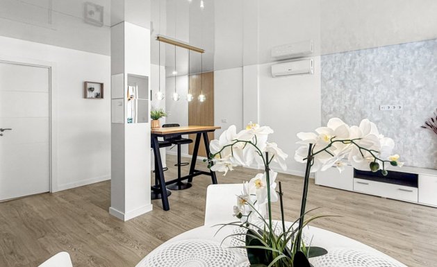 Resale - Apartment - Torrevieja - El Acequión - Los Náufragos