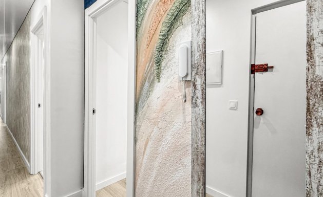 Resale - Apartment - Torrevieja - El Acequión - Los Náufragos