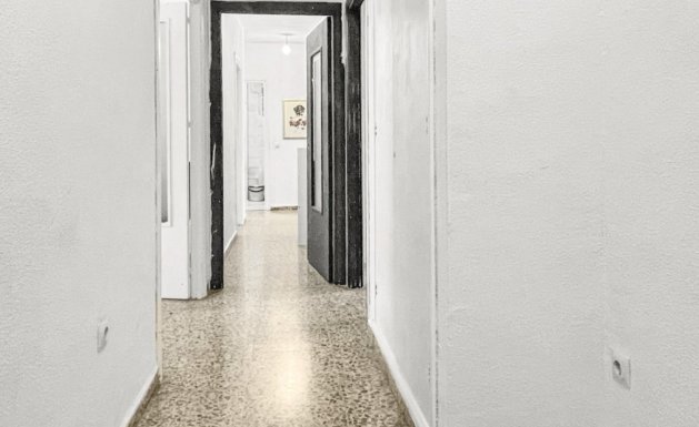 Resale - Apartment - Guardamar del Segura - Pueblo