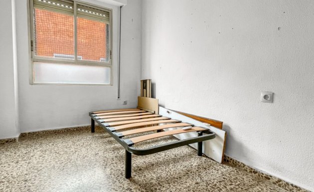 Resale - Apartment - Guardamar del Segura - Pueblo