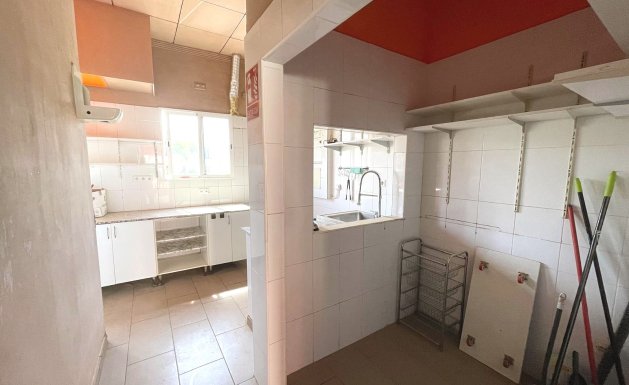 Resale - Commercial - Algorfa - La Finca Golf