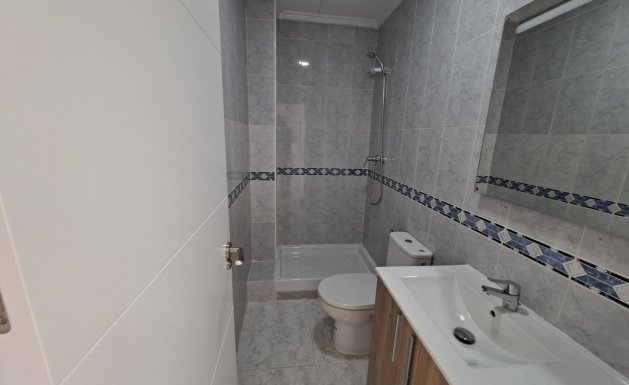 Resale - Semi Detached - La Marina - La Marina - Urbanization