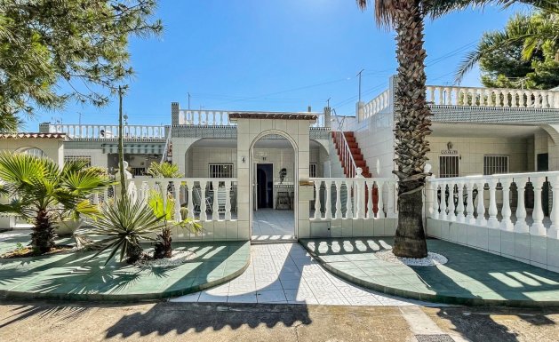 Resale - Semi Detached - Torrevieja - La Siesta - El Salado -  Torreta