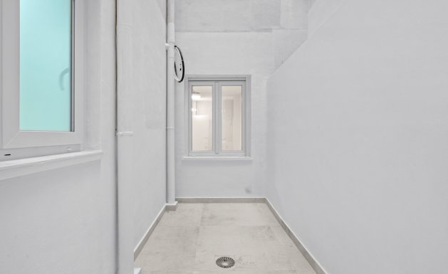 Resale - Apartment - Torrevieja - Playa del Acequión