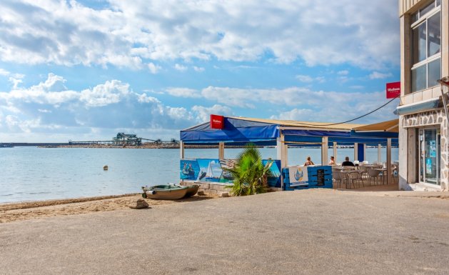 Resale - Apartment - Torrevieja - Playa del Acequión