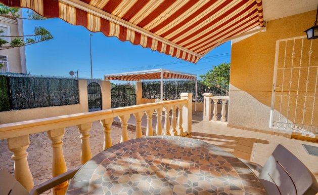 Herverkoop - Semi Detached - Guardamar del Segura - Lomas de Polo-Pinomar