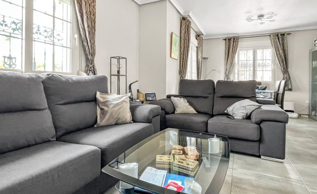 Herverkoop - Detached villa - Orihuela Costa - Los Dolses
