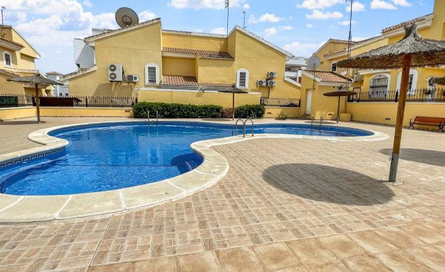 Herverkoop - Detached villa - Orihuela Costa - Los Dolses